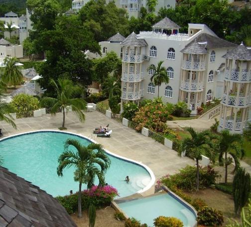 #D1 castle STUDIO WIFI KING bed Ocho Rios Jamaica Exterior foto
